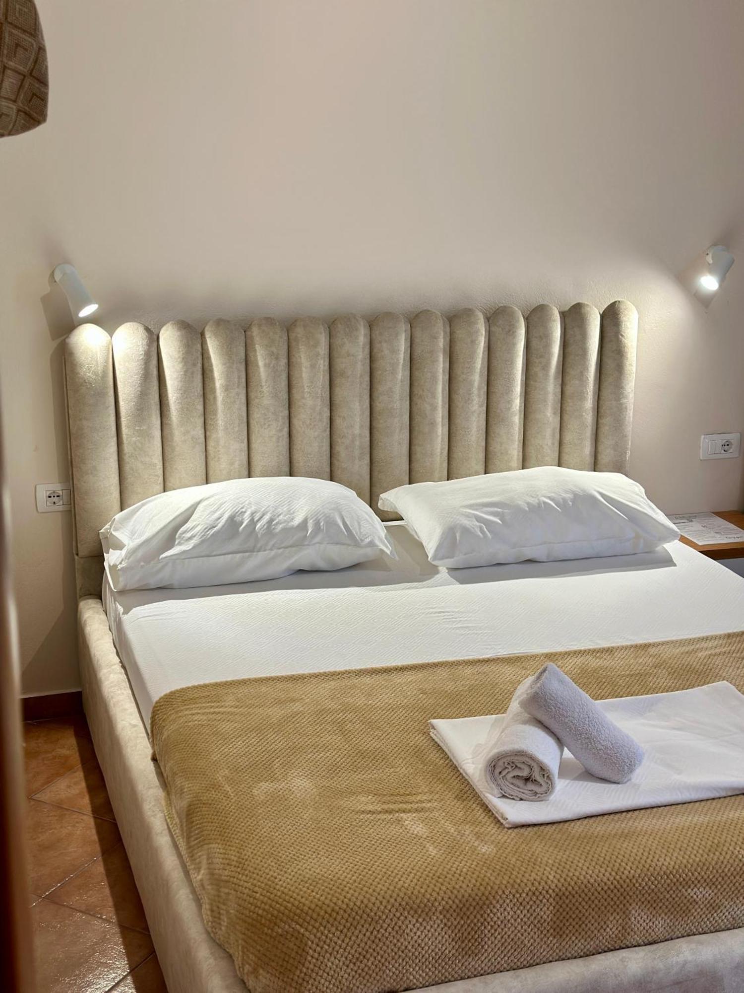 Anel Suites Vlorë 外观 照片